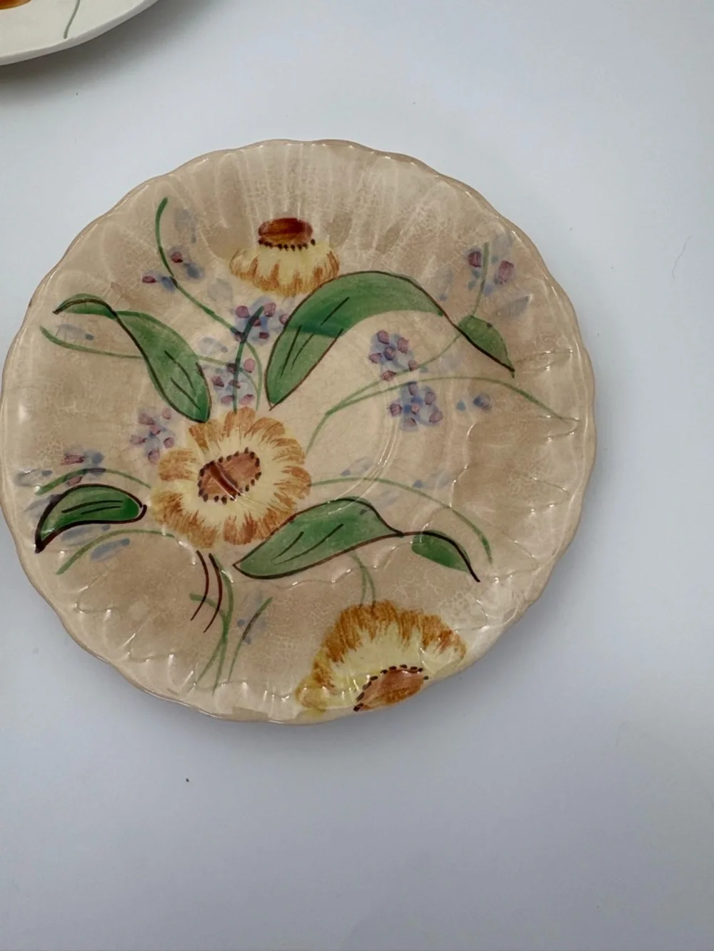 Vintage Southern Potteries Blue Ridge Hand-Painted Yellow Floral Bowl and Plates - Picture 6 of 14